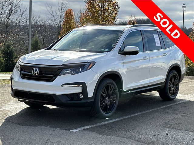 2022 Honda Pilot SE's photo