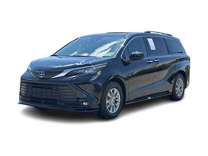 Thumbnail: 2026 Toyota Sienna - 1