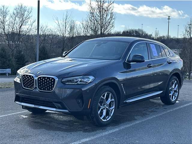 2023 BMW X4 30i's photo