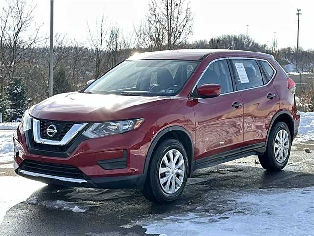 2017 Nissan Rogue S's photo