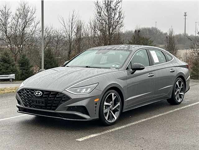 2022 Hyundai Sonata SEL Plus's photo