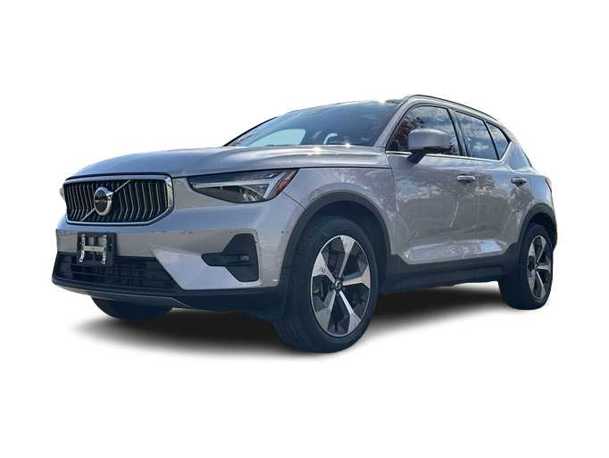 2023 Volvo XC40 B5 Plus -
                Mars, PA