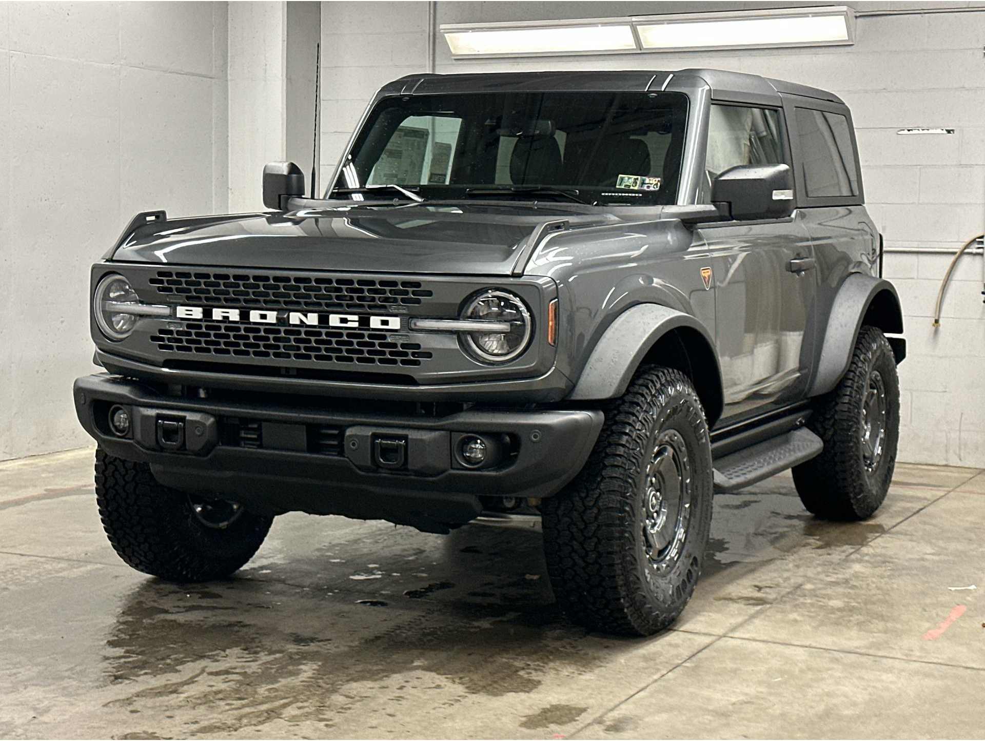 2025 Ford Bronco 2-Door Badlands's photo