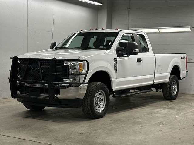 2017 Ford F-350 Super Duty XL