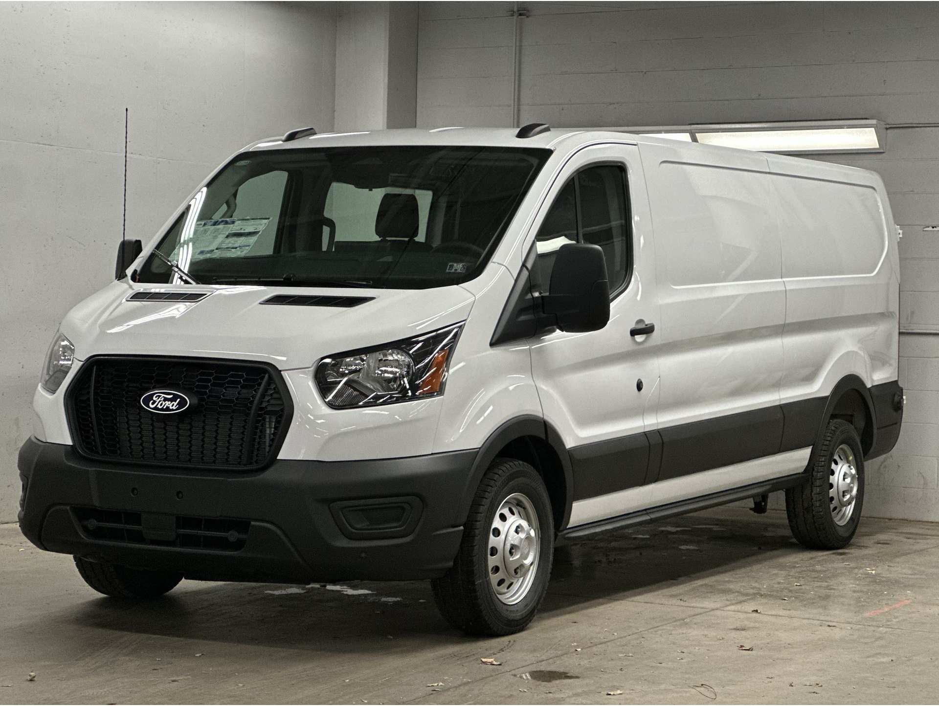 2026 Ford Transit Van Base's photo