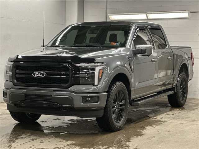 2025 Ford F-150 Lariat's photo