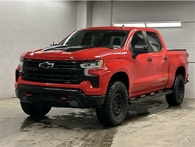 2022 Chevrolet Silverado LT's photo