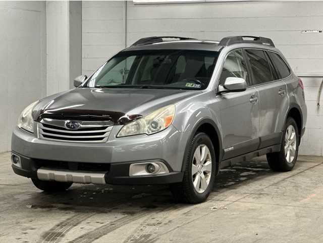 2010 Subaru Outback I Limited