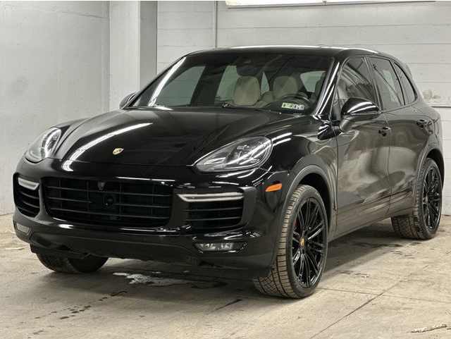 2017 Porsche Cayenne Turbo