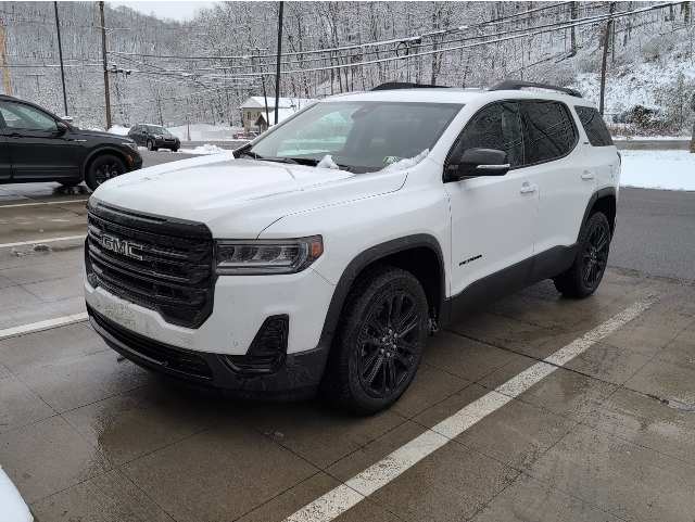 2023 GMC Acadia SLE's photo