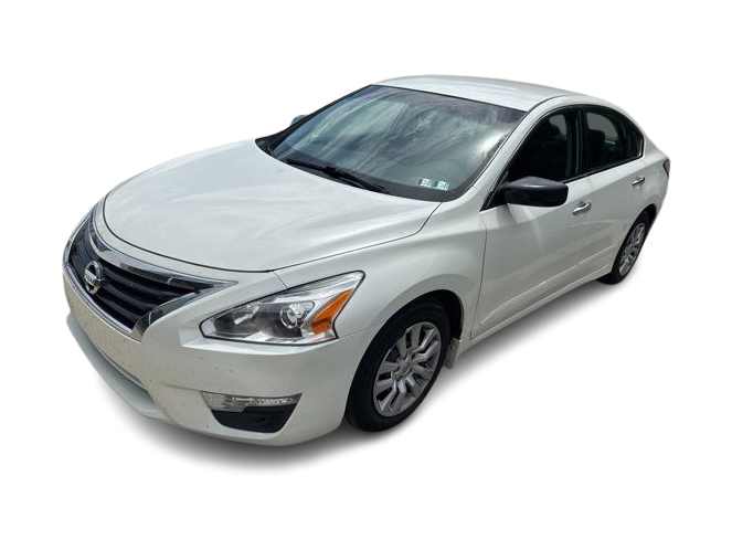 2015 Nissan Altima S -
                  Moon, PA