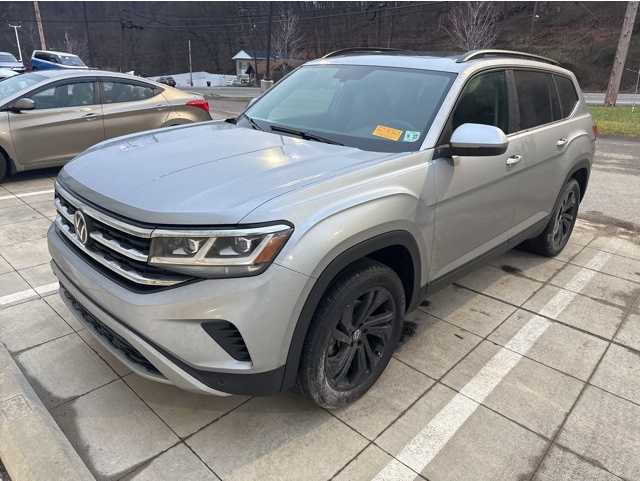 2023 Volkswagen Atlas SE w/Tech's photo