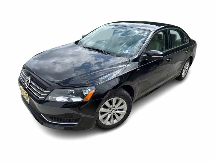 2014 Volkswagen Passat Wolfsburg Edition -
                  Moon, PA