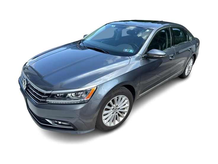 2016 Volkswagen Passat SE -
                  Moon, PA