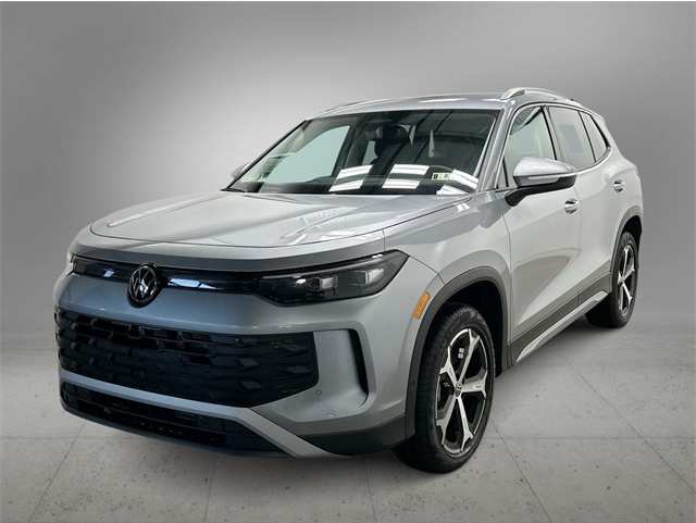 2026 Volkswagen Tiguan SE's photo