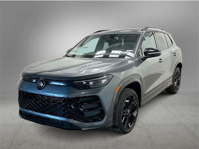 2026 Volkswagen Tiguan SE R-LINE BLACK's photo