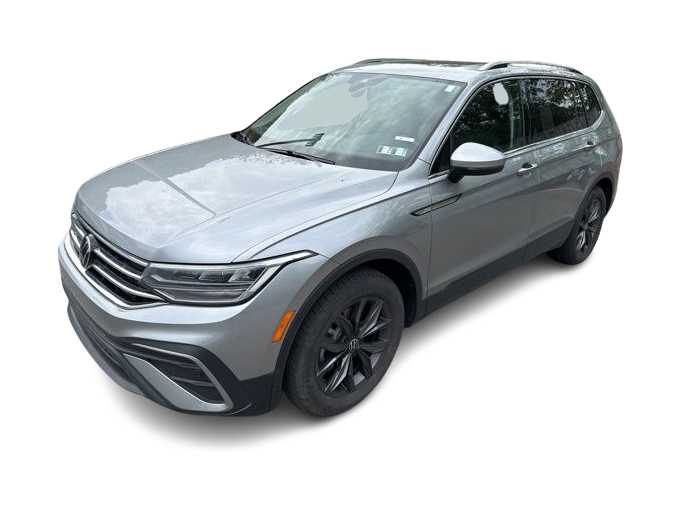 Thumbnail: 2023 Volkswagen Tiguan - 1