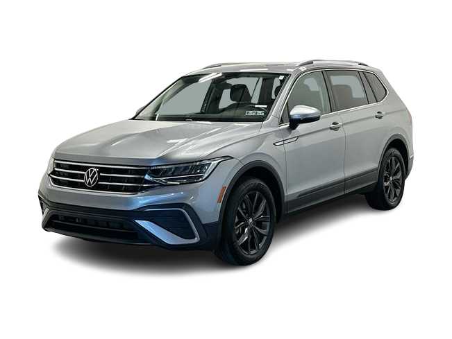 Thumbnail: 2023 Volkswagen Tiguan - 1