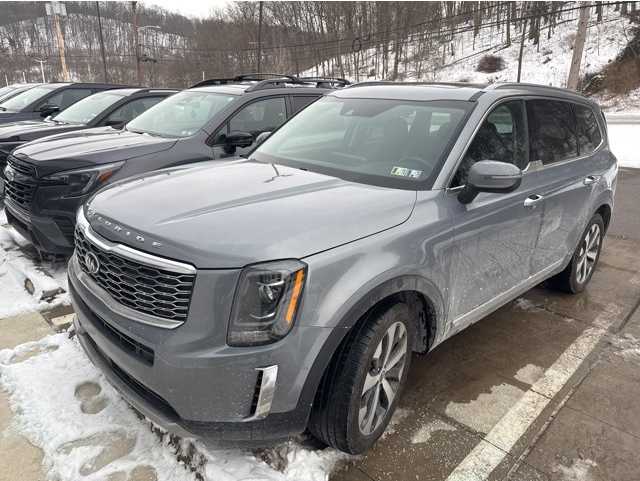 2020 Kia Telluride S's photo