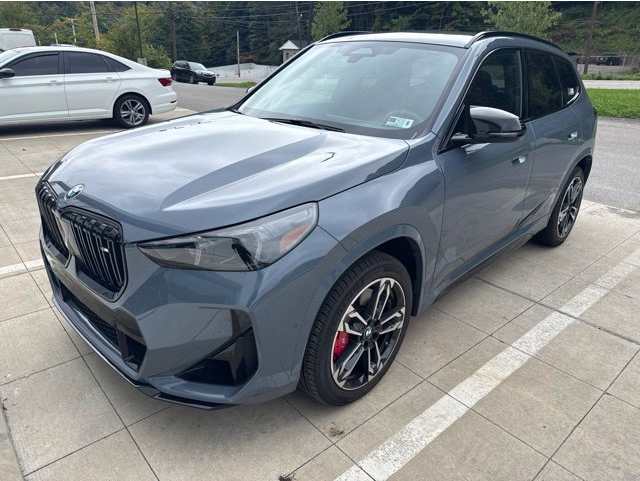 2024 BMW X1 M35i