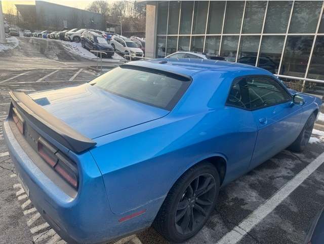 2018 Dodge Challenger SXT's photo