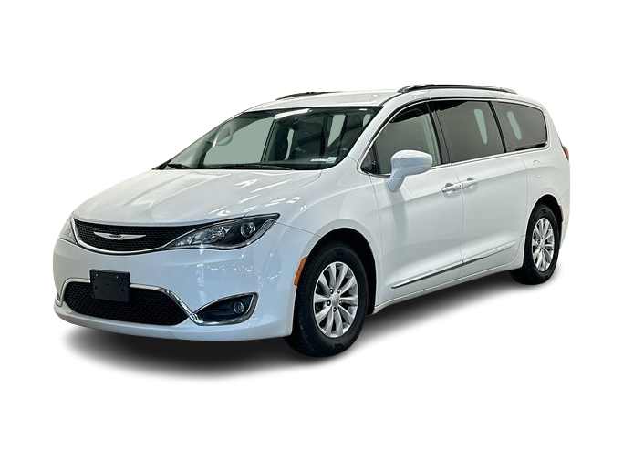 2019 Chrysler Pacifica Touring L -
                  Moon, PA