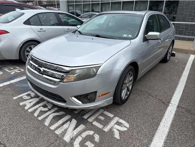 2012 Ford Fusion SEL's photo