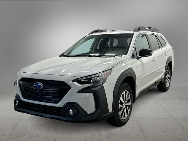 2025 Subaru Outback Premium's photo