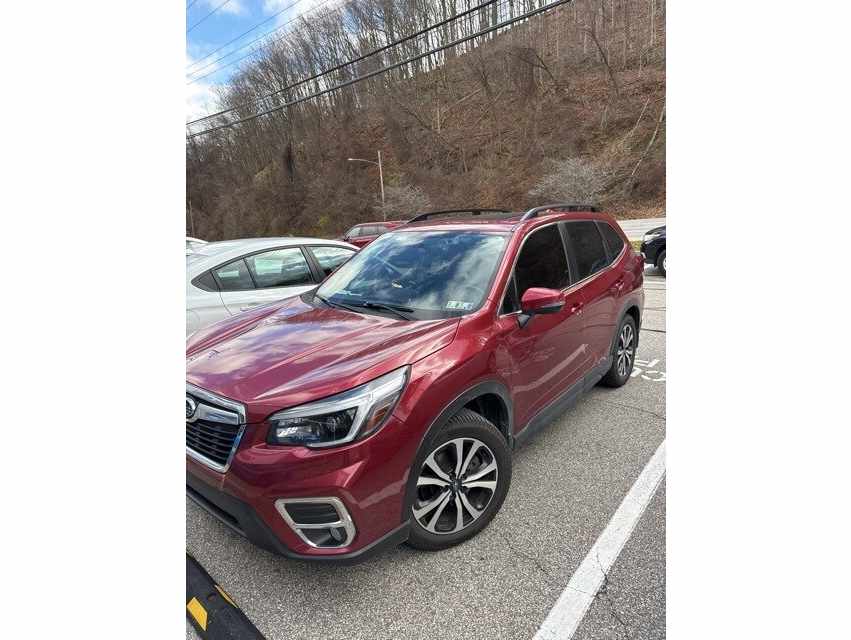 2021 Subaru Forester Limited's photo