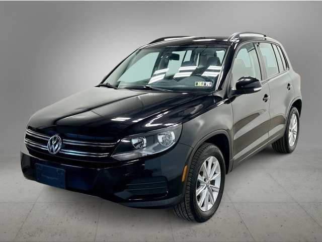 2017 Volkswagen Tiguan S's photo