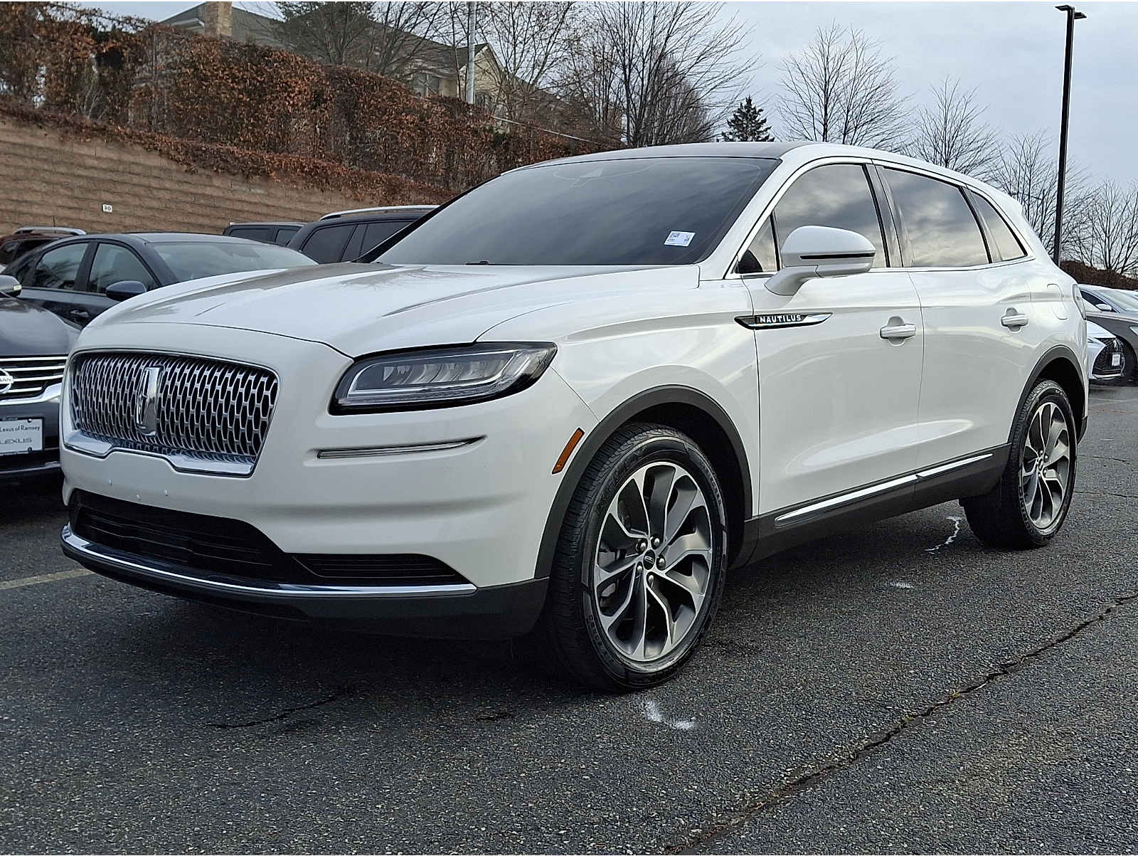 2021 Lincoln Nautilus Reserve's photo