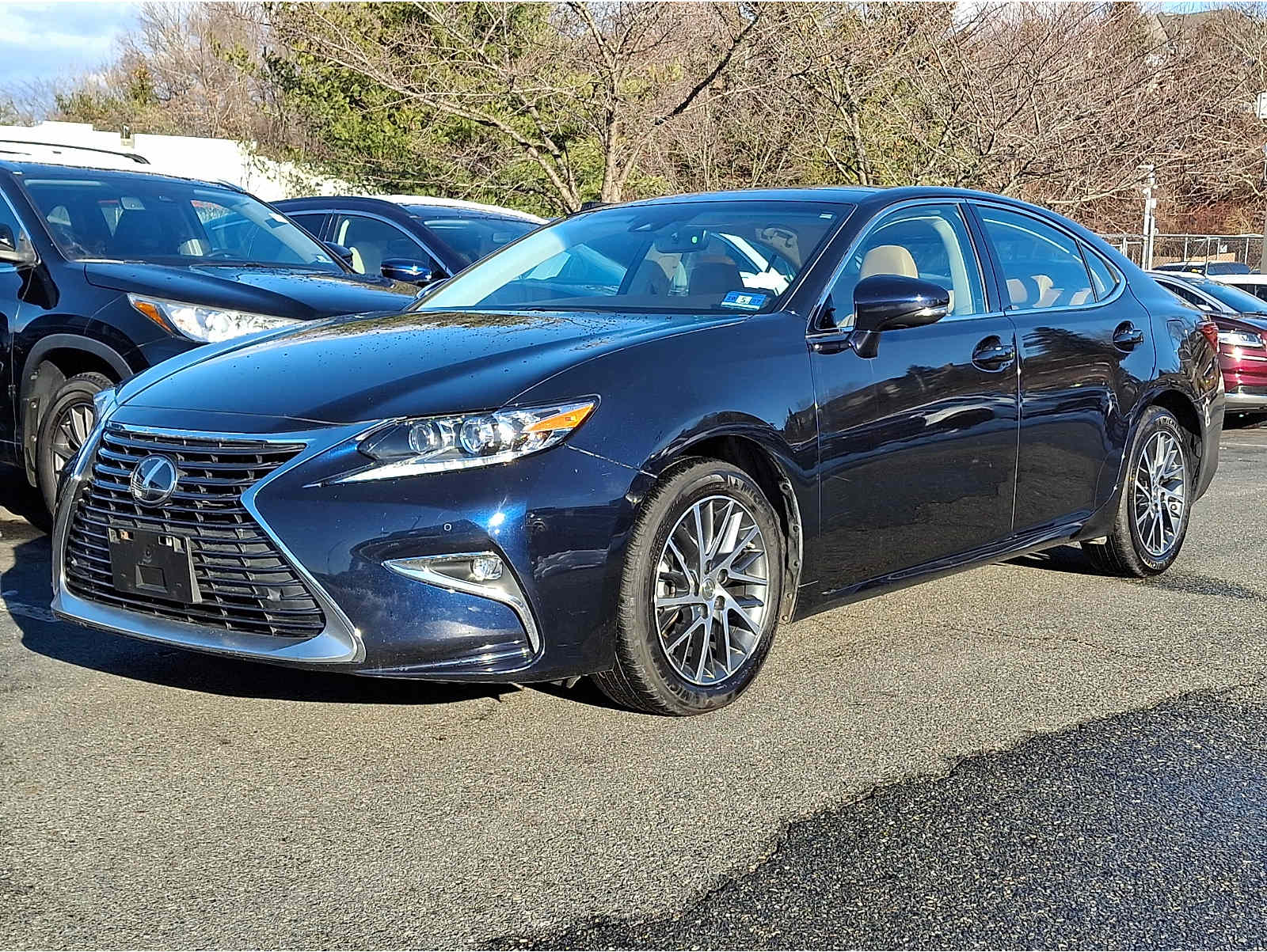 2018 Lexus ES 350's photo