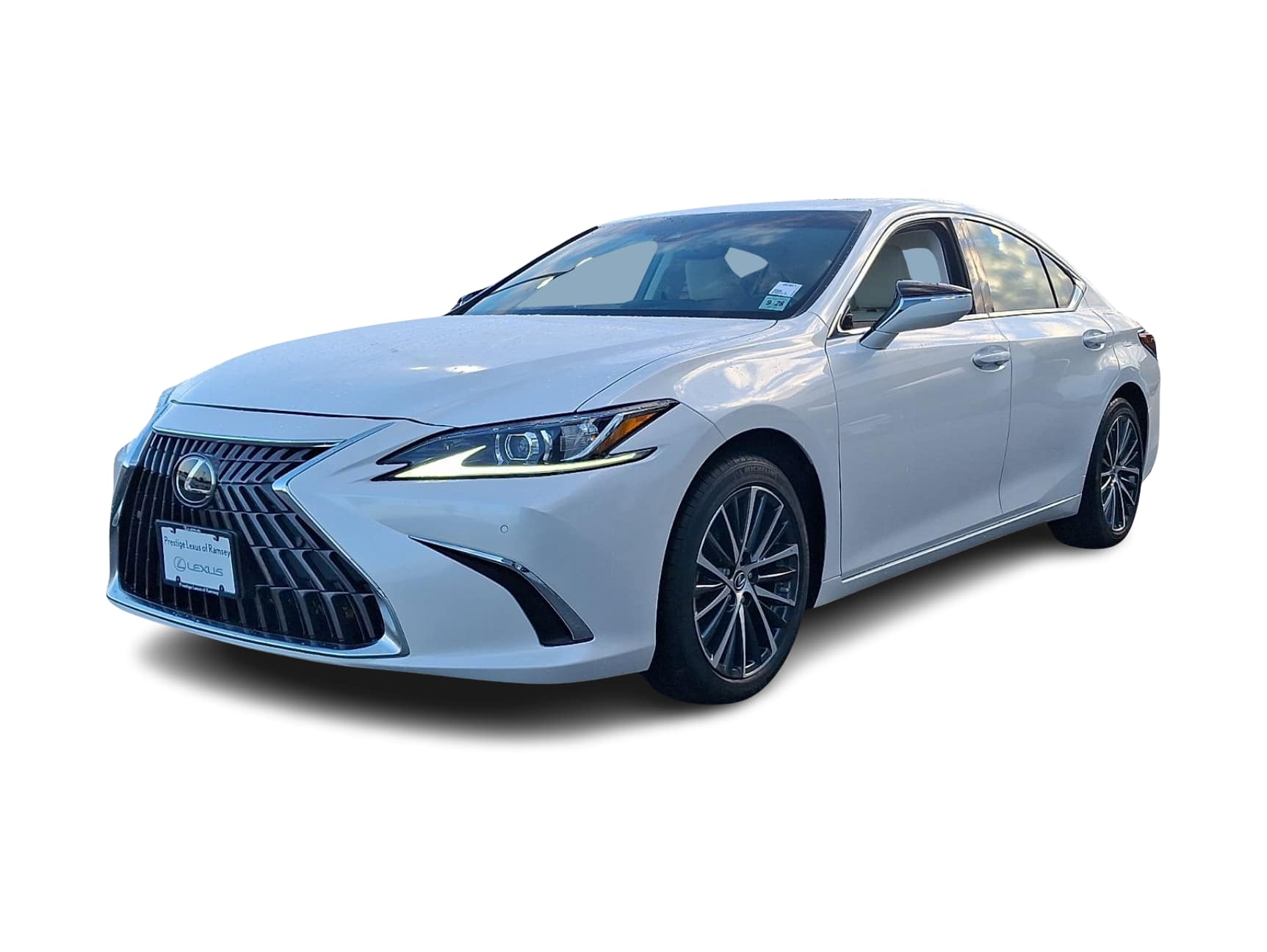 Thumbnail: 2024 Lexus ES - 1