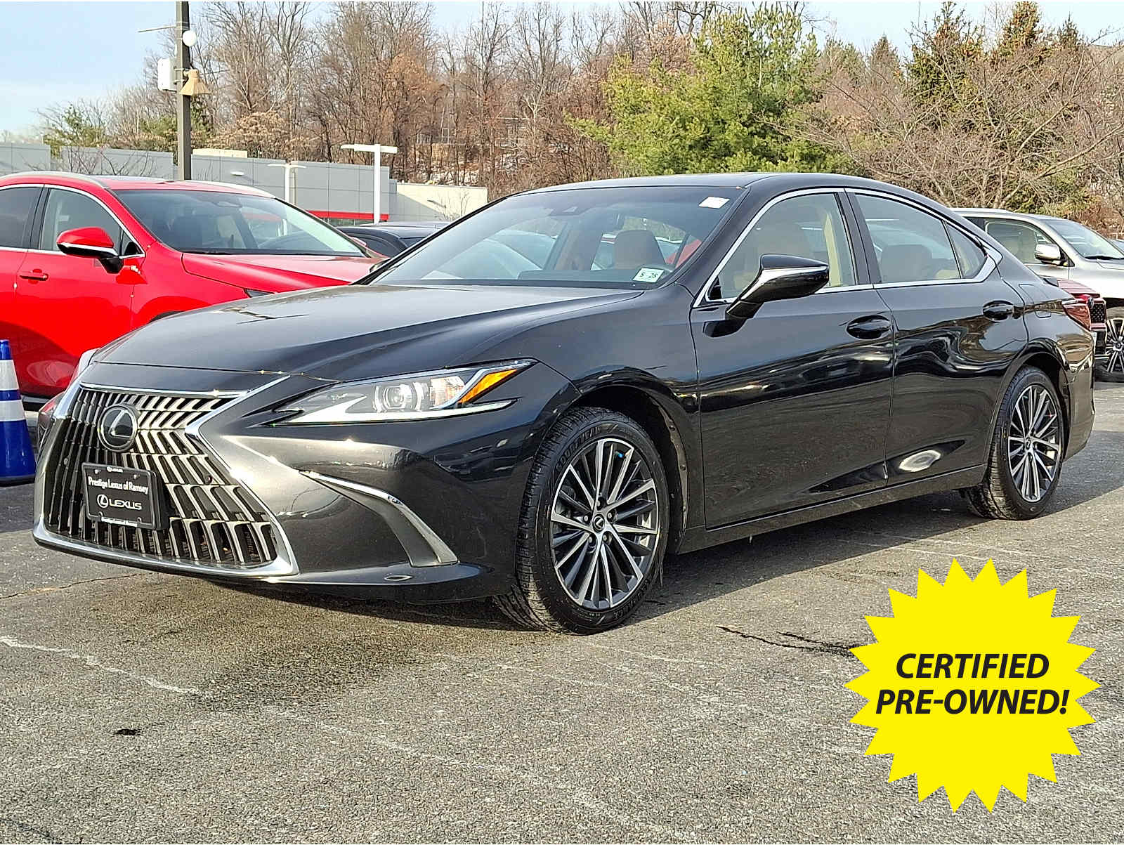 2023 Lexus ES 350's photo