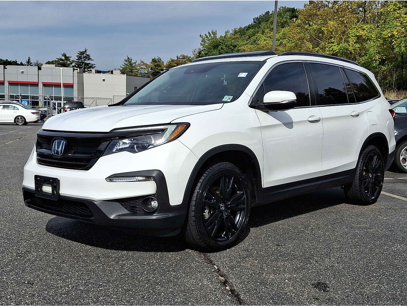 2021 Honda Pilot SE's photo