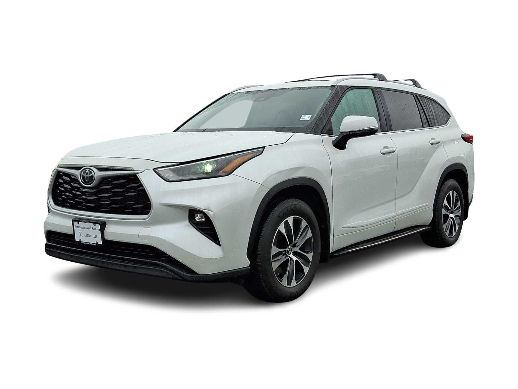 Thumbnail: 2023 Toyota Highlander - 1