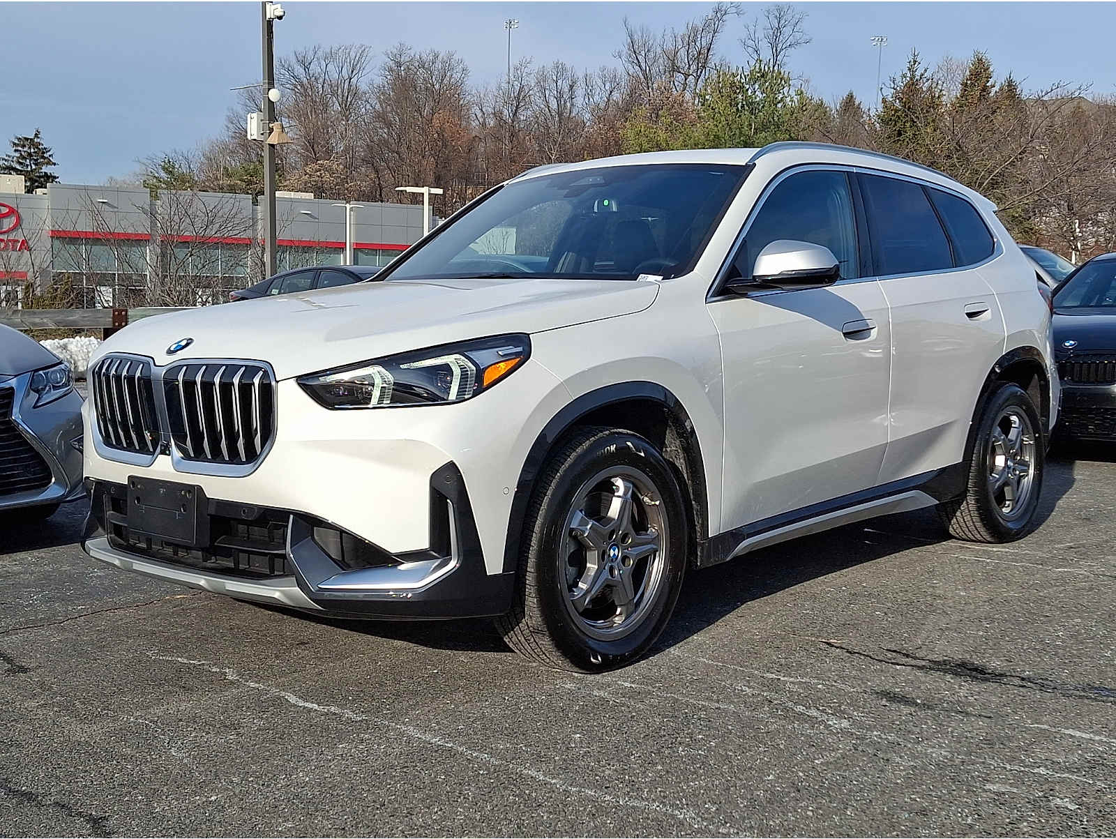 2023 BMW X1 28i's photo