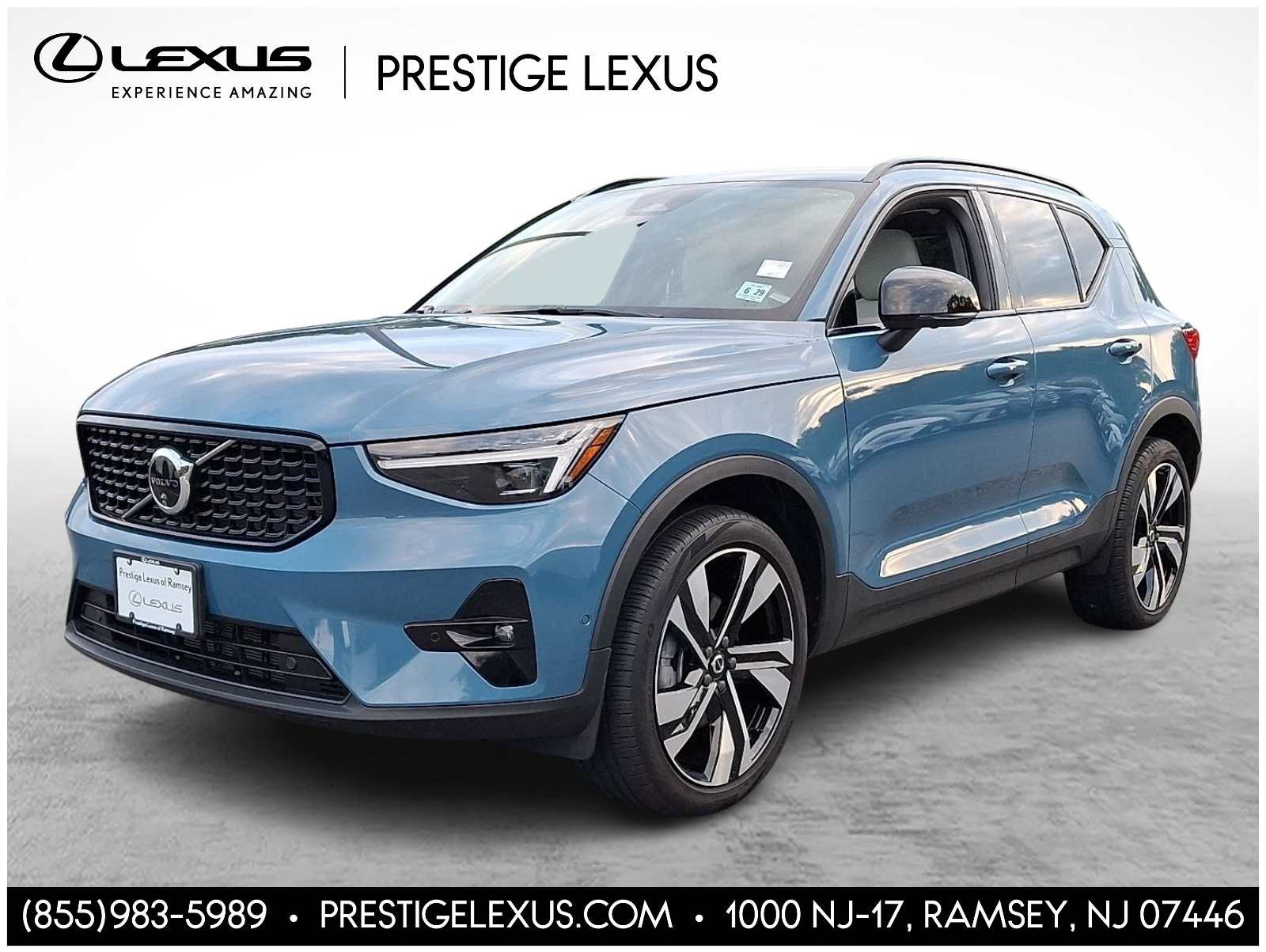 2024 Volvo XC40