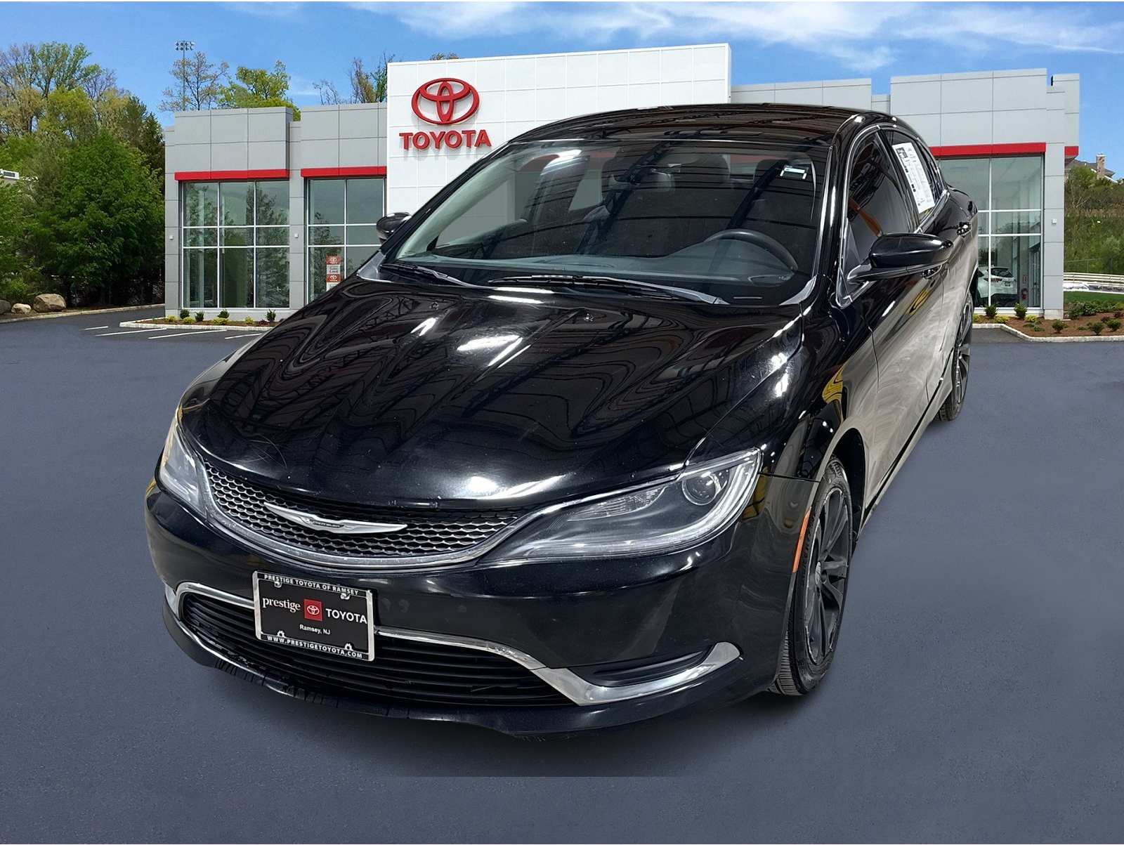 2015 Chrysler 200 Limited's photo