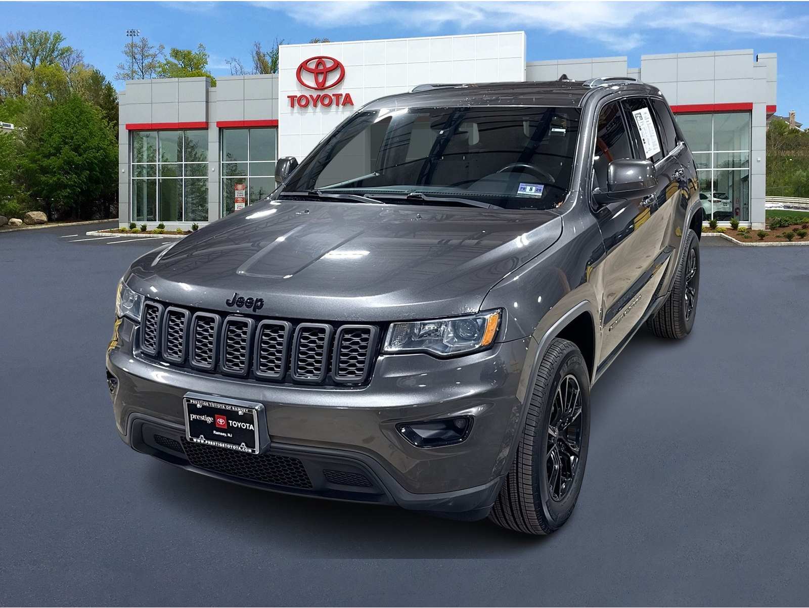 2017 Jeep Grand Cherokee Laredo E