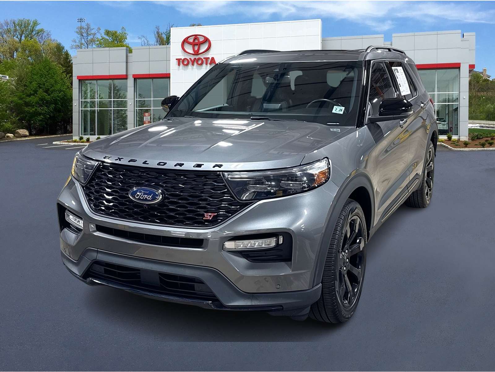 2023 Ford Explorer ST
