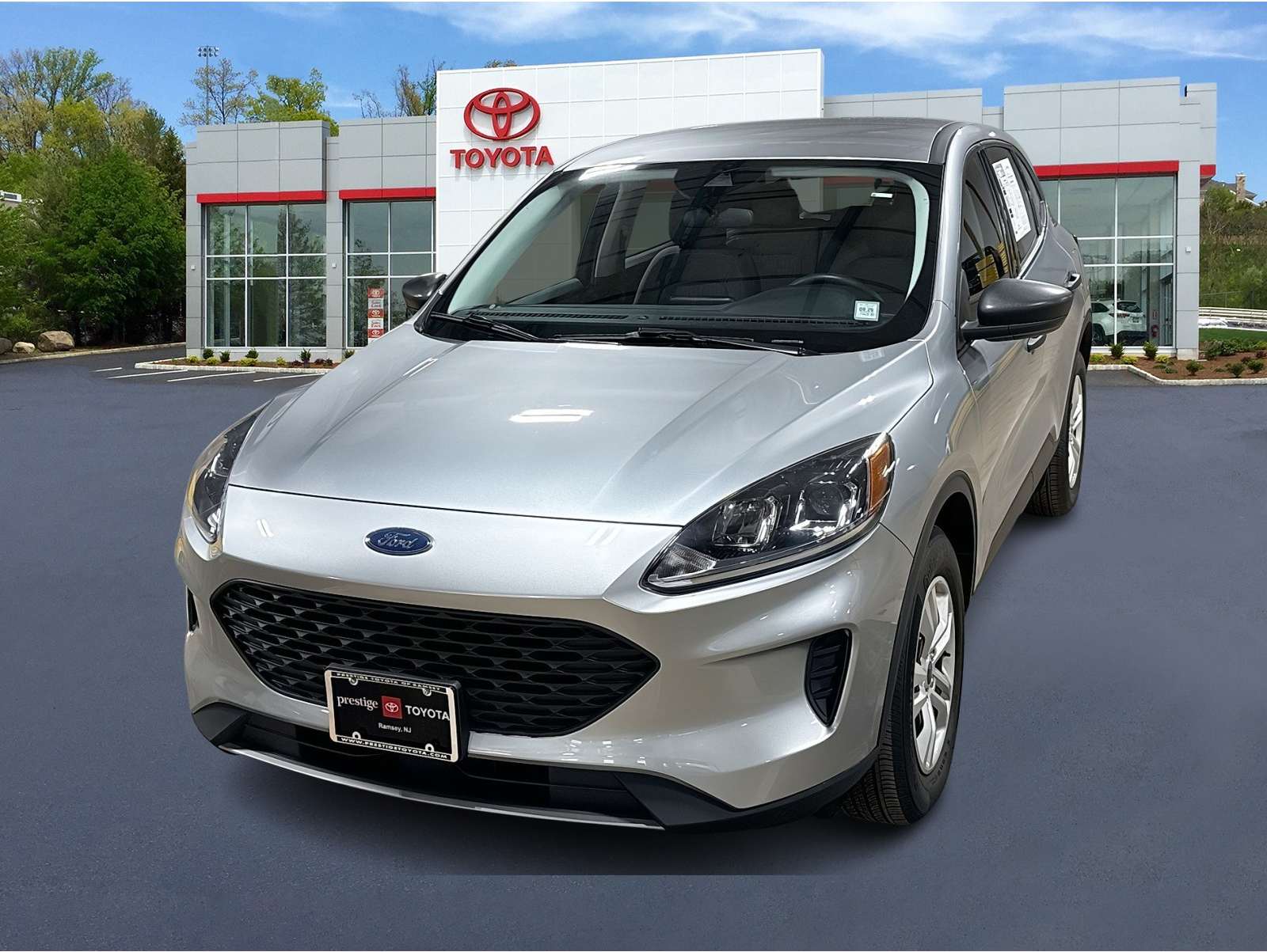 2022 Ford Escape S