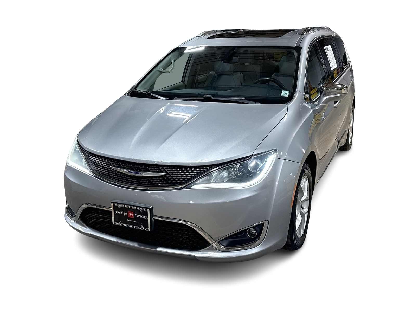 2019 Chrysler Pacifica Limited -
                  Ramsey, NJ