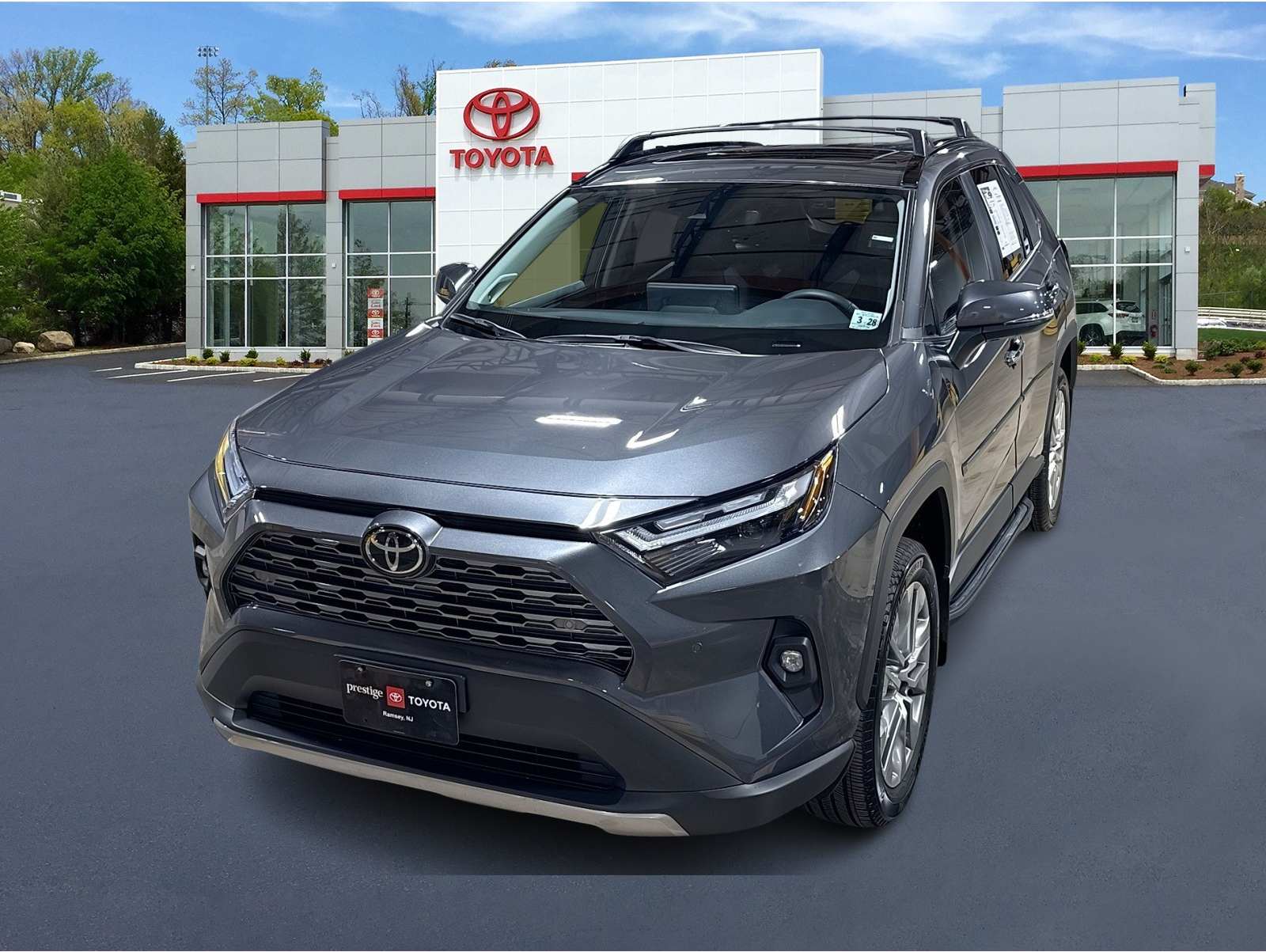 2023 Toyota RAV4 Limited's photo