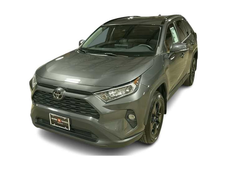 2021 Toyota RAV4 XLE Hero Image