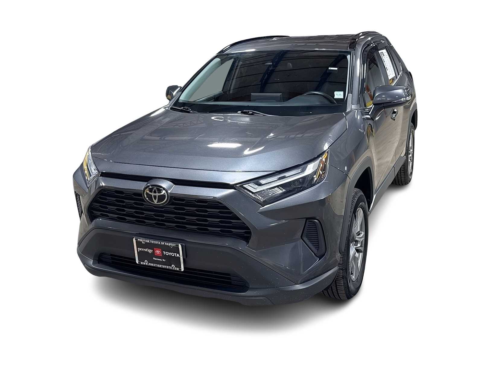 Thumbnail: 2022 Toyota RAV4 - 1