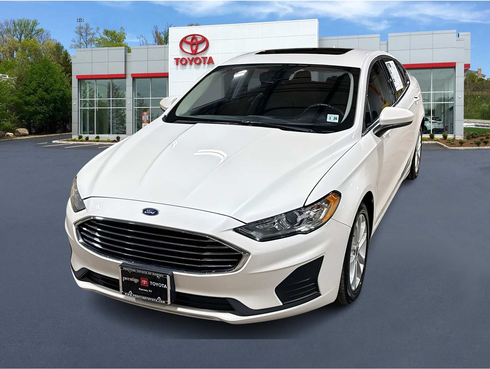 2020 Ford Fusion Hybrid SE's photo