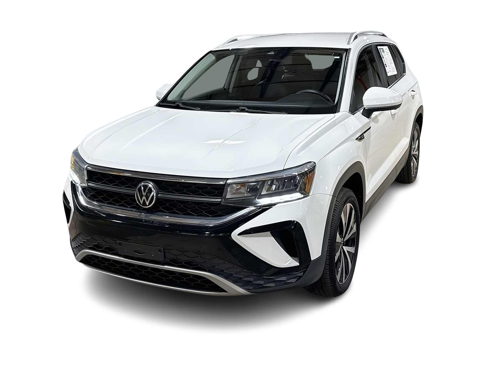 Thumbnail: 2022 Volkswagen Taos - 1