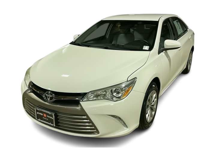 2016 Toyota Camry LE Hero Image