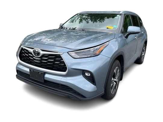 Thumbnail: 2022 Toyota Highlander - 1